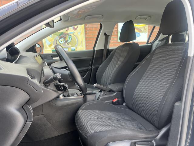 Peugeot 308 PureTech 130 Blue Lease Premium | Stoelverwarming | Carplay/Android Auto |