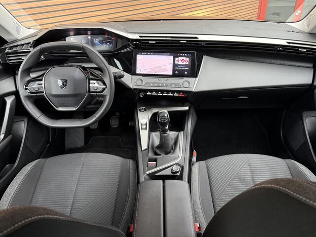 Peugeot 308 1.2 PureTech Active Pack Business Navi / 18Inch / Clima / Caryplay / Dab+
