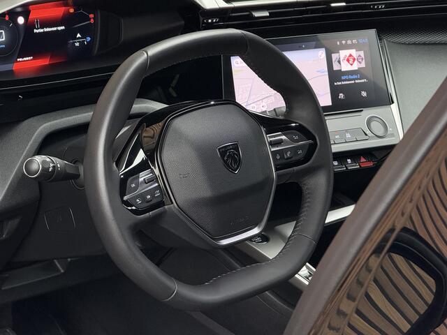 Peugeot 308 1.2 PureTech Active Pack Business Navi / 18Inch / Clima / Caryplay / Dab+