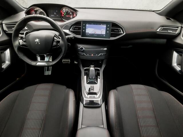 Peugeot 308 1.2 PureTech GT-Line Automaat (PANORAMADAK, APPLE CARPLAY, LEDER, DENON AUDIO, SPORTSTOELEN, LED KOPLAMPEN, 360 CAMERA, ADAPTIVE CRUISE, GETINT GLAS, LANE ASSIST, DAB+, NIEUWE APK, NIEUWSTAAT)