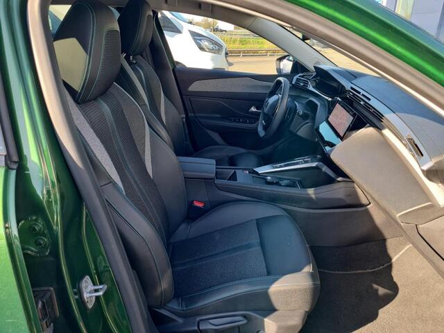 Peugeot 308 PureTech 130 EAT8 Allure Pack Business