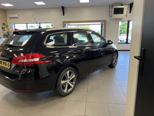 Peugeot 308 SW 1.2 PT / 130PK / Blue Lease / Climate Airco / Camera / Cruise.C /