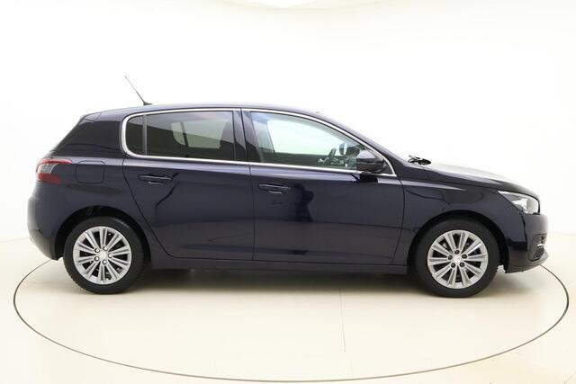 Peugeot 308 1.2 PureTech Allure | 130PK | Panoramadak | Navigatie | Climate Control | Camera | Lichtmetalen Velgen | Cruise Control |