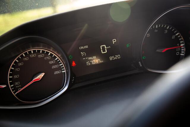 Peugeot 308 SW 1.2 PureTech Allure Cruise control, Isofix, Trekhaak