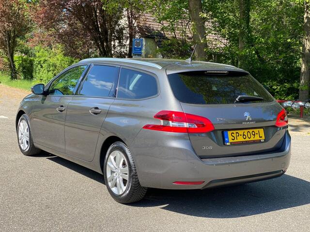 Peugeot 308 1.2 - Panoramadak - Navi - D riem is vervangen !!!