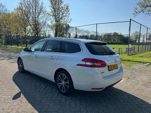 Peugeot 308 1.2 Turbo ALLURE -Climate-Cruise Control