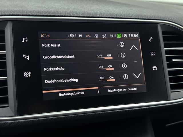 Peugeot 308 SW 1.2 PureTech Tech Edition | 1e eigenaar | Dealer onderhouden | Trekhaak | Half leder |