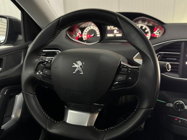 Peugeot 308 SW 1.2i 131 PK PureTech Blue Lease Premium 1/2-LEER PANO CAMERA PDC CHROOM LMV