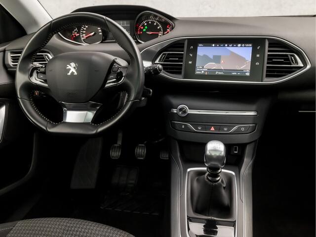 Peugeot 308 SW 1.2 PureTech Sport (PANORAMADAK, APPLE CARPLAY, GROOT NAVI, ADAPTIVE CRUISE, PARKEERSENSOREN, SPORTSTOELEN, GETINT GLAS, CRUISE, DAB+, NIEUWSTAAT)