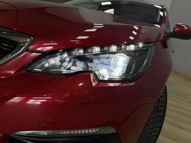 Peugeot 308 SW 1.2 PureTech Blue Lease Premium Airco ECC | LED | Panorama | Massage | Memory | Trekhaak | Navigatie | Camera | DAB | Isofix | NAP | Apple Carplay