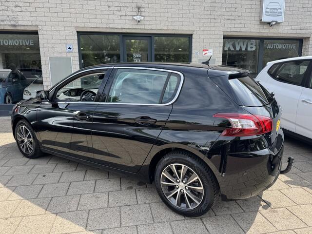 Peugeot 308 1.2 PureTech Allure Pano Camera NAP VOL