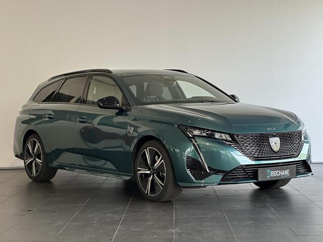 Peugeot 308 SW 1.6 Plug-in Hybrid 180 GT ACHTERUITRIJCAMERA | PARKEERSENSOREN VOOR-/ACHTER | STUUR-/STOELVERWARMING | APPLE CARPLAY/ANDROID AUTO