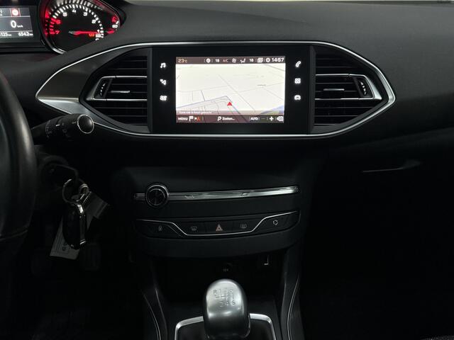 Peugeot 308 SW 1.2 PureTech 131 PK Blue Lease Premium 1/2-LEER PANO CAMERA PDC CHROOM LMV TREKHAAK
