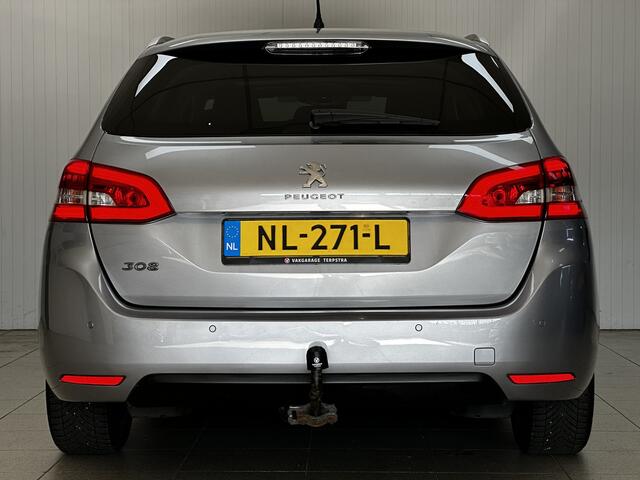 Peugeot 308 SW 1.2 PureTech Style/ D-Riem verv: 116.000 KM!/ Trekhaak/ 16'' LMV/ Panorama-Dak!/ DAB+/ Navi/ Clima/ Cruise/ Elek. pakket/ Isofix/ Bluetooth/ Multi. LEDER. Stuur/ Mistl./ PDC/ Extra getint glas.