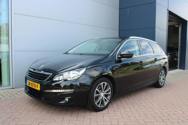 Peugeot 308 SW 1.2 PureTech Style TREKHAAK - PANORAMADAK - NAVIGATIE