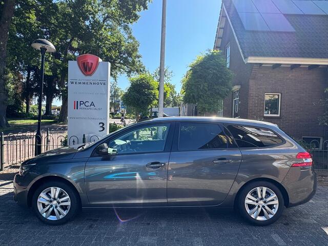 Peugeot 308 SW 1.2 PureTech Blue Lease Executive