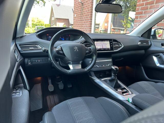 Peugeot 308 1.2 PureT.Blue Lease Allure STOELVERW. / DIGI COCKPIT / CAMERA /