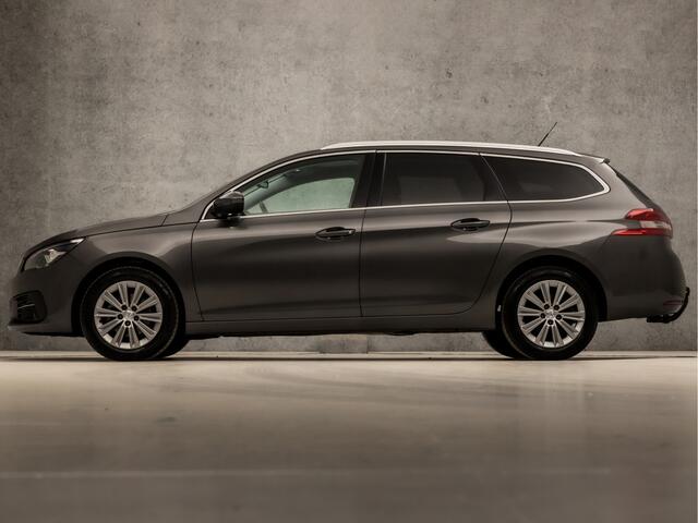 Peugeot 308 SW 1.2 PureTech Sport Automaat (PANORAMADAK, APPLE CARPLAY, GROOT NAVI, 360 CAMERA, GETINT GLAS, LEDEREN SPORTSTOEELN, LANE ASSIST, CRUISE, NIEUWSTAAT)