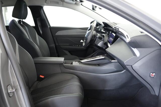 Peugeot 308 1.2 PureTech Allure / LED / Navi / CarPlay / ACC / CAM / AUT
