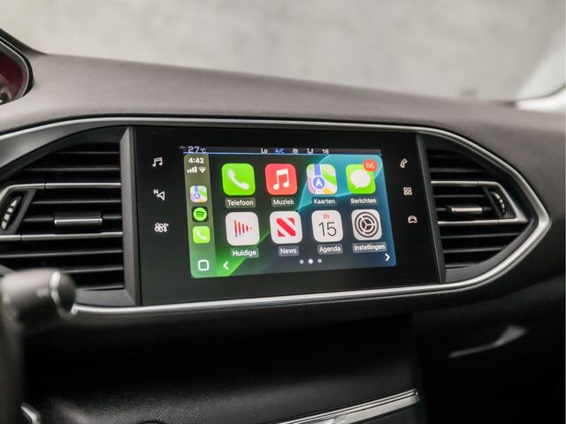 Peugeot 308 SW 1.2 PureTech Sport (PANORAMADAK, APPLE CARPLAY, GROOT NAVI, GETINT GLAS, SPORTSTOELEN, PARKEERSENSOREN, CRUISE, LANE ASSIST, NIEUWE APK, NIEUWSTAAT)