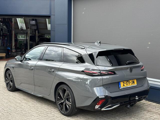 Peugeot 308 SW GT 1.2 Turbo 130 PK Automaat | Pack Navigatie | Trekhaak 1200 KG | Full LED Matrix Verlichting | Slechts 14.000 KM | 18" Portland Velgen | Stoelverwarming | Alcantara Bekleding | Dode Hoek Detectie | Parkeercamera | Keyless Entry |