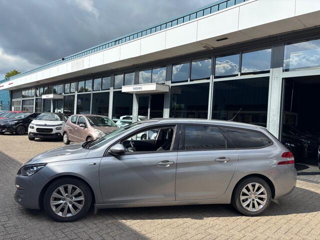 Peugeot 308 1.2 PURETECH STYLE 110 PK NAVI AIRCO/ECC PDC
