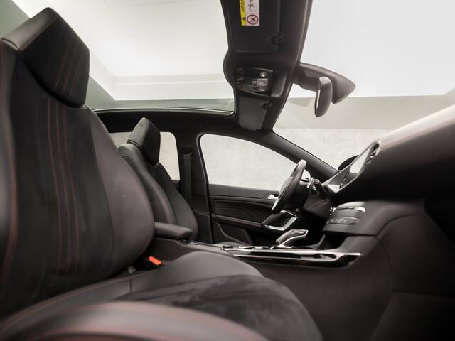 Peugeot 308 1.2 PureTech GT-Line Automaat (PANORAMADAK, APPLE CARPLAY, 360 CAMERA, LEDER/ALCANTARA, KEYLESS, SPORTSTOELEN, ADAPTIVE CRUISE, TREKHAAK, ZWART HEMEL, LED KOPLAMPEN, NIEUWSTAAT)