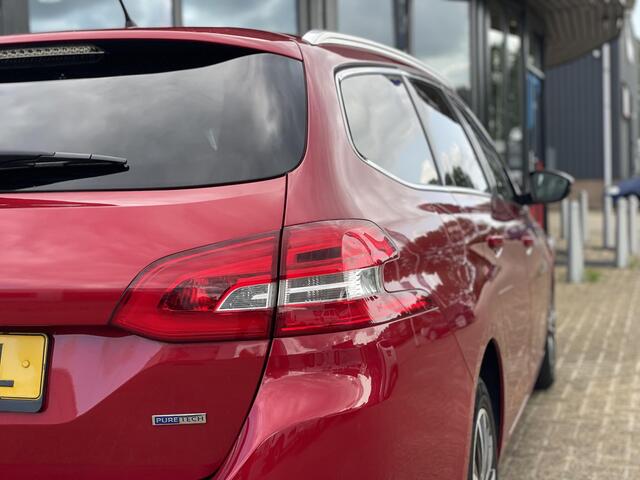 Peugeot 308 SW 1.2 PureTech Blue Lease Premium | Carplay | Automaat | Camera |