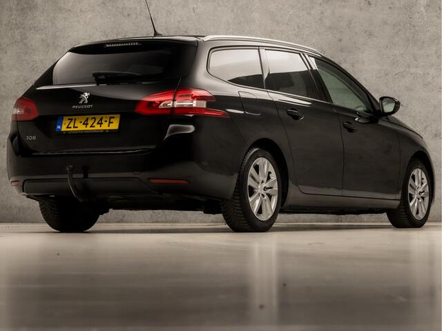 Peugeot 308 SW 1.2 PureTech Sport (PANORAMADAK, APPLE CARPLAY, LEDER, GROOT NAVI, SPORTSTOELEN, PARKEERSENSOREN, TREKHAAK, GETINT GLAS, LANE ASSIST, NIEUWSTAAT)