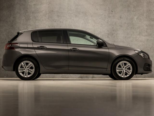 Peugeot 308 1.2 PureTech Sport (PANORAMADAK, APPLE CARPLAY, GROOT NAVI, GETINT GLAS, SPORTSTOELEN, LANE ASSIST, LM VELGEN, PARKEERSENSOREN, NIEUWE APK, NIEUWSTAAT)