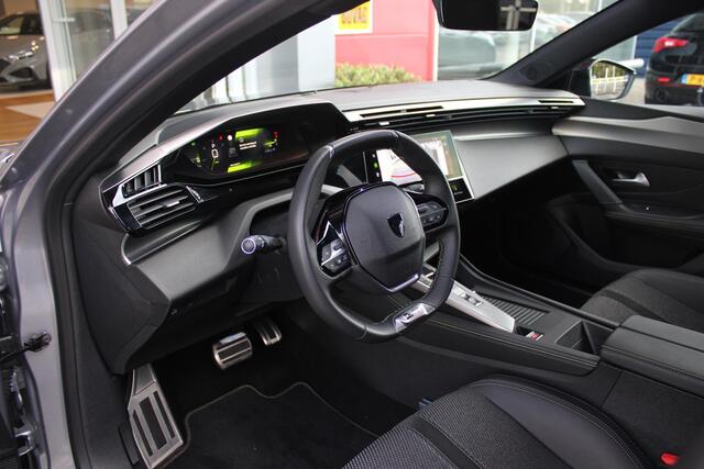 Peugeot 308 SW 1.2 130PK GT | 360° CAMERA | ELEKTRISCH BEDIENBARE ACHTERKLEP | FULL LED KOPLAMPEN | NAVIGATIE | DRAADLOZE APPLE CARPLAY/ANDROID AUTO | DRAADLOZE TELEFOONLADER | LICHTMETALEN VELGEN 18" "BLACK" | DODEHOEK DETECTIE | ADAPTIVE CRUISE CONTROL | KEYLESS EN