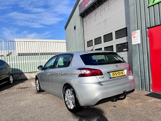 Peugeot 308 1.2 110PK Navi|Clima|LED|17inch