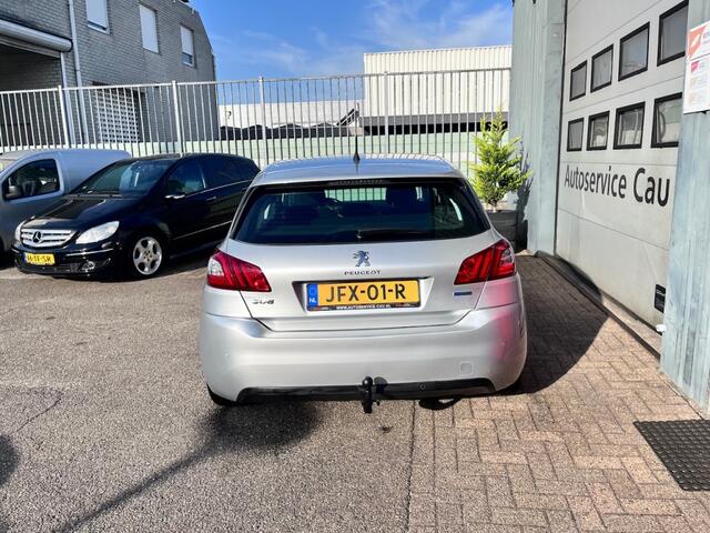 Peugeot 308 1.2 110PK Navi|Clima|LED|17inch