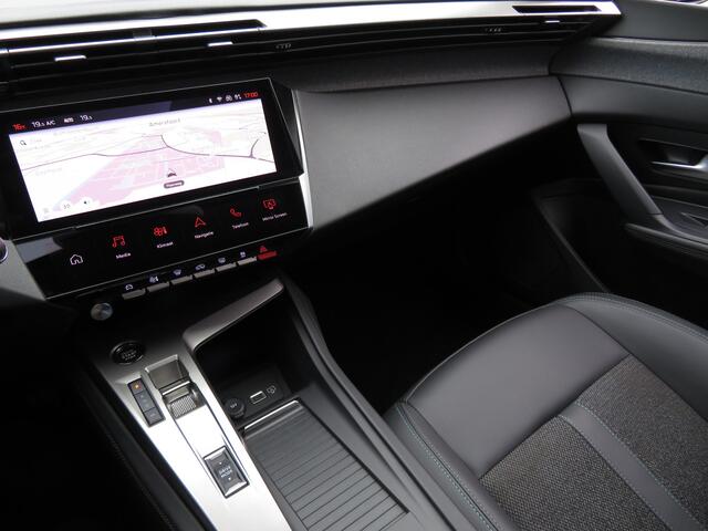 Peugeot 308 1.2 PureTech Allure Pack Business Airco Cr-Control CarPlay Stoelverw Led-Verl