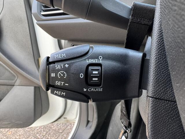 Peugeot 308 SW 1.6HDI Blue Lease*Navi*Airco*EXPORT/EX.BPM*