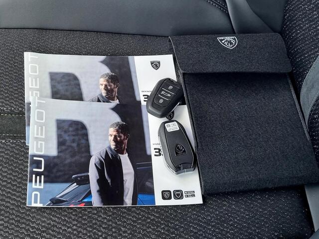 Peugeot 308 Hybrid 136 e-DCS6 GT Automaat / Schuif-/Kanteldak / Navigatie / Rondomzicht Camera / Cruise Control Adaptief / Android Auto/Apple Carplay