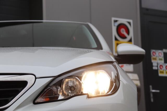 Peugeot 308 1.2 PureTech Active, Cruise, Parkeerhulp