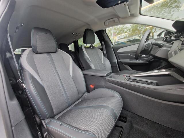Peugeot 308 SW 1.2 PureTech Allure | Airco & Cruise Control | Navigatie | Achteruit Rijd Camera | AppleCarplay/Android Auto |