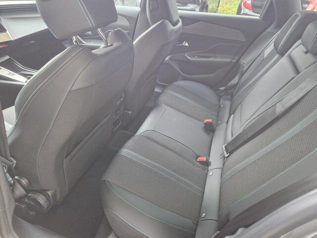 Peugeot 308 SW 1.2 PureTech Allure | Airco & Cruise Control | Navigatie | Achteruit Rijd Camera | AppleCarplay/Android Auto |