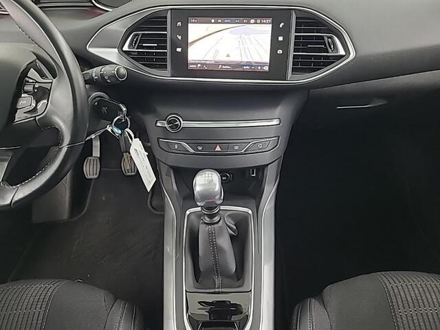 Peugeot 308 1.5 BlueHDi Blue Lease Premium | Panorama | Navi | Camera |