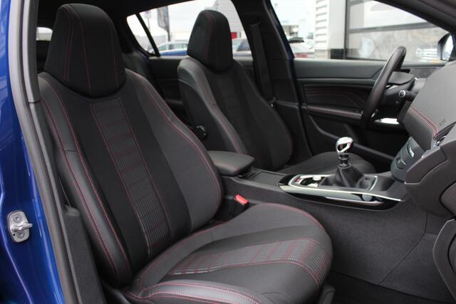 Peugeot 308 1.2 PureTech GT-line / Carplay / Camera / Keyless / N.A.P.