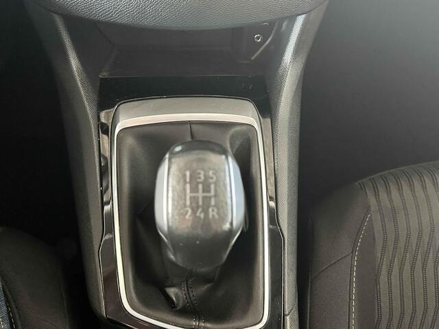 Peugeot 308 SW 1.2 PureTech Navi | Cruise | PDC | Dealer onderhouden.