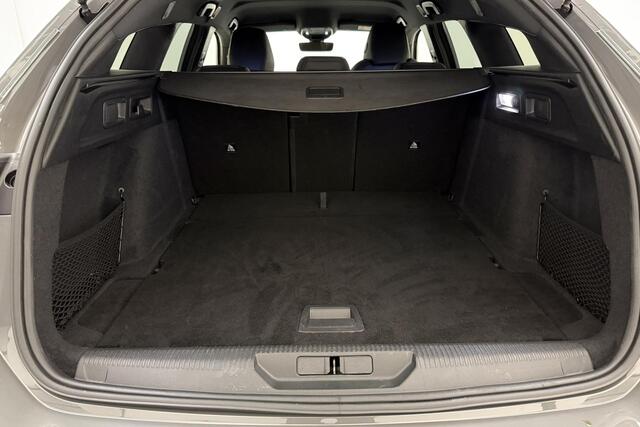 Peugeot 308 SW 1.2T GT 130pk Automaat | Alcantara bekleding | AGR bestuurdersstoel | Adaptive Cruise Control | Matrix LED | Massage | Stoelverwarming | Navigatie | Climate Control | Camera | Keyless Entry & Start