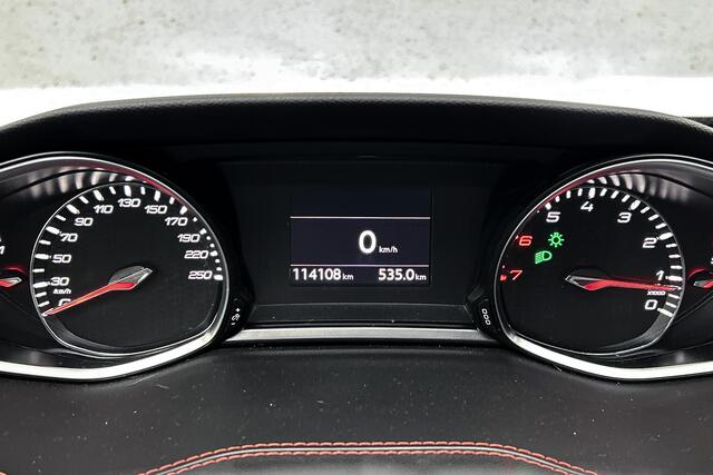 Peugeot 308 SW 1.6 e-THP GT 205 | Camera | Panoramadak | Leder | Trekhaak | Stoelverwarming