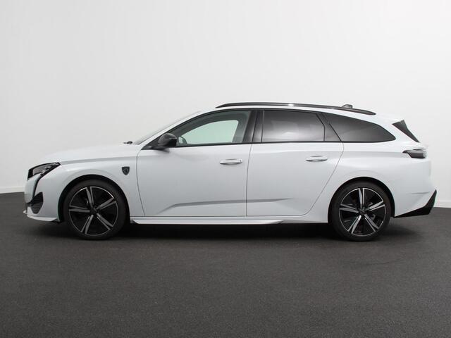 Peugeot 308 1.2 PureTech GT Climate control Adaptive cruise control Parkeersensoren Achteruitrijcamera Navigatie DEMO Voorstoelen verwarmd LED Apple Carplay/ Android Auto