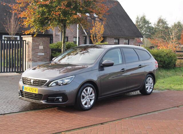 Peugeot 308 SW 1.2 PureTech Blue Lease Executive | Nieuwe Motor | Panoramadak | Apple Carplay | Trekhaak |
