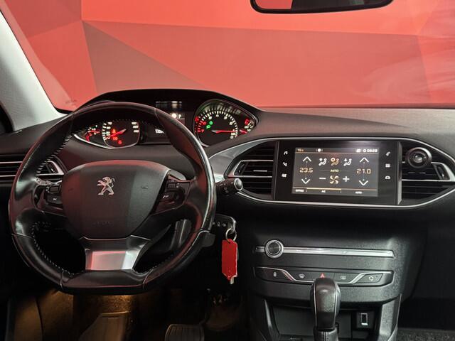 Peugeot 308 SW 1.2 PureTech GT | Automaat | Stoelverwarming | Trekhaak