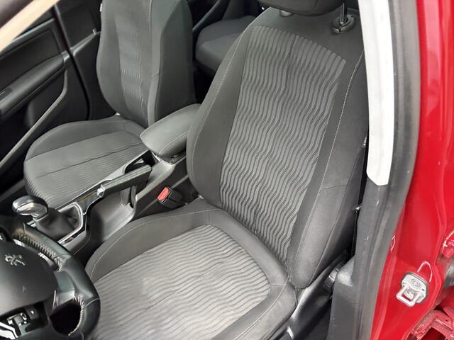 Peugeot 308 SW 1.2 PureTech Blue Lion / NAVI / CRUISE / PANORAMADAK / 122dkm! NAP!