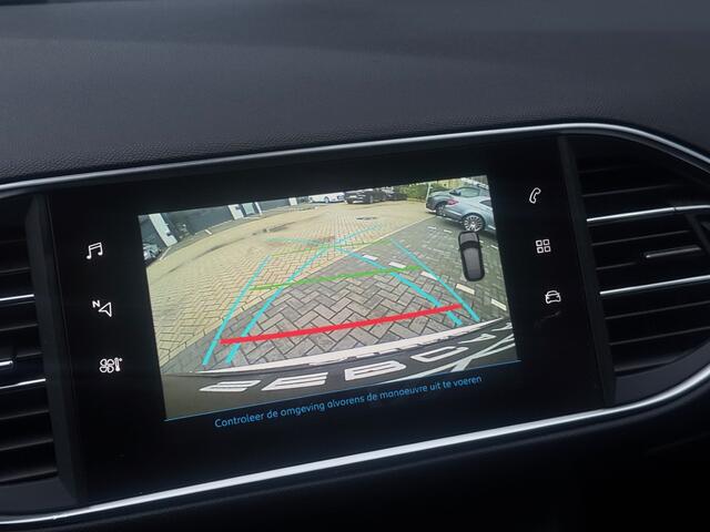 Peugeot 308 1.2 e-THP GT Line AUTOMAAT, LED, CAMERA, KEYLESS, CARPLAY