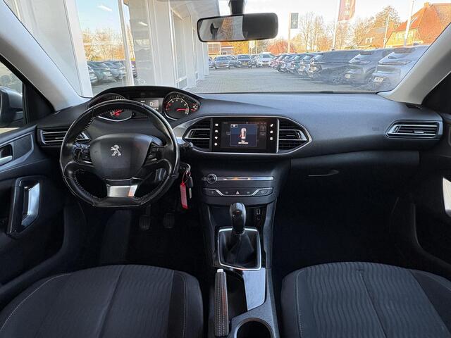 Peugeot 308 SW 1.2 PureTech Blue Lease | Trekhaak | Navigatie | Climate & Cruise Control | Dealeronderhouden |